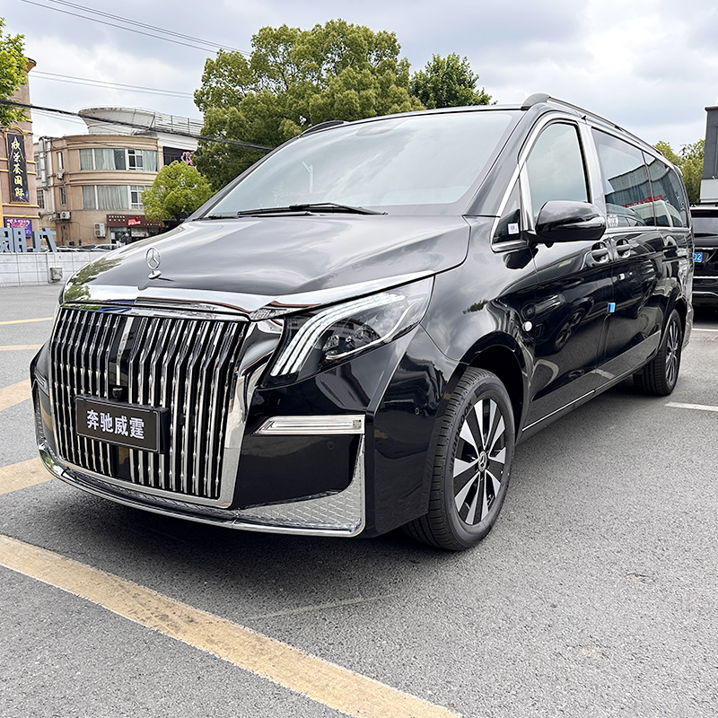 奔驰威霆商务车 七座平顶双门大连屏豪华MPV