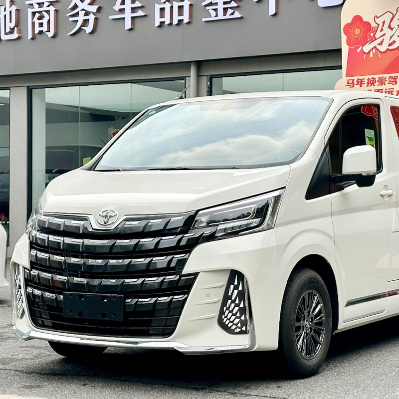 丰田小海狮HIACE七座高端定制商务车