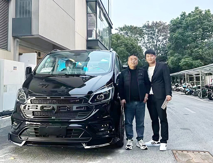 恭喜山西运城何老板喜提福特黑武士